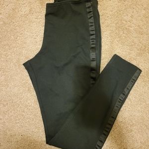 Women's Polo RL black satin trim leggings size 6